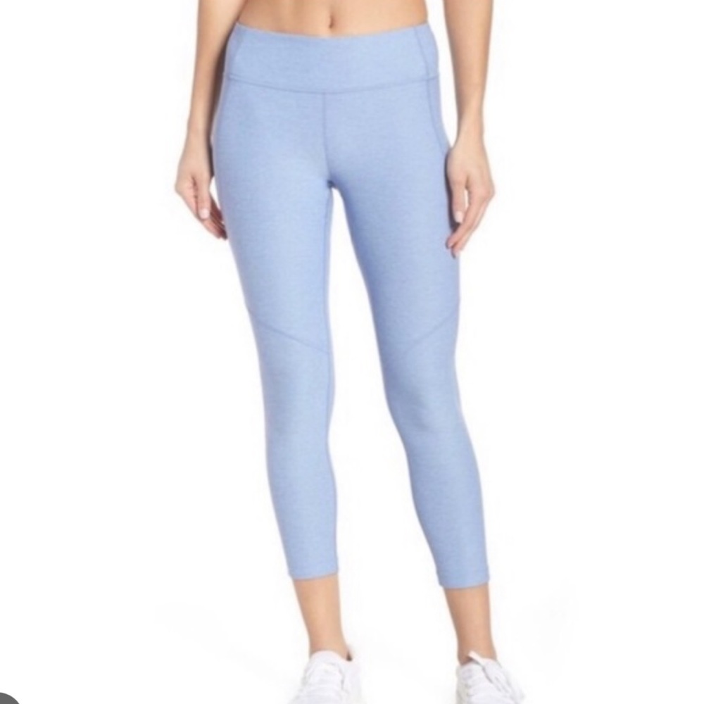 Outdoor Voices 23” Inseam Light Blue Leggings Workout Gym Women’s Size Small